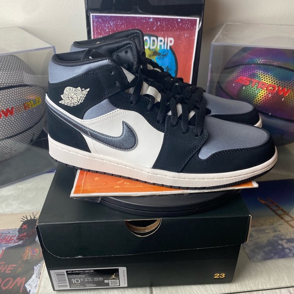 🆕 - Air Jordan 1 Mid SE Black/Grey - Size: M 10.5 - Picture 2 of 11